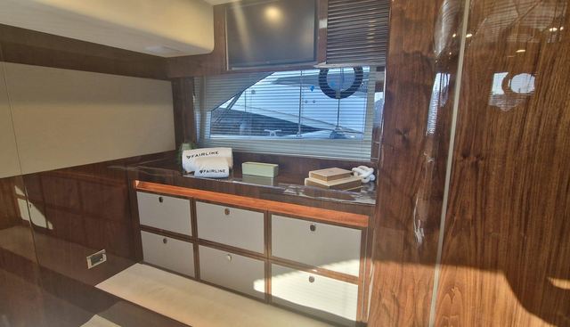 Volvo IPS & DPS yacht for sale 35