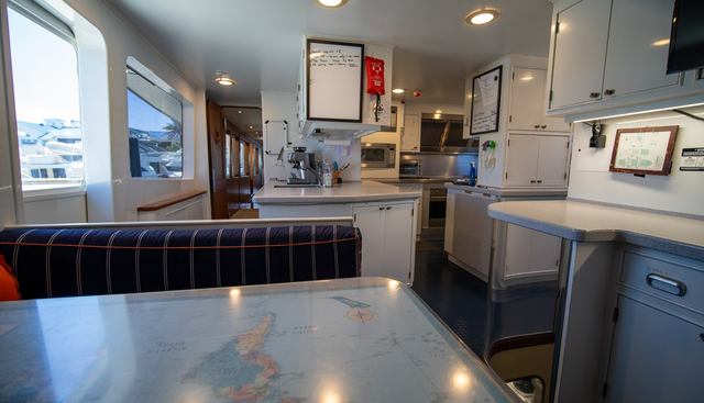 FLYING DUTCHMAN yacht for sale 33