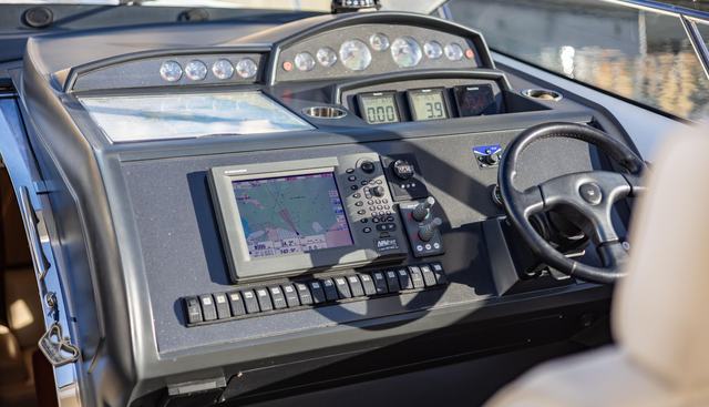 Sancerre yacht for sale 37