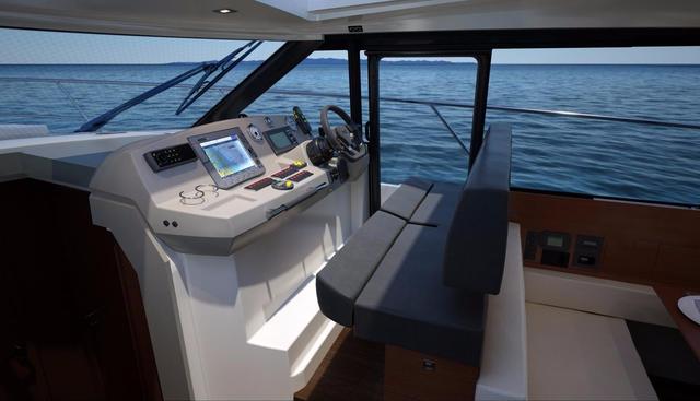 Bee's Knees yacht for sale 19