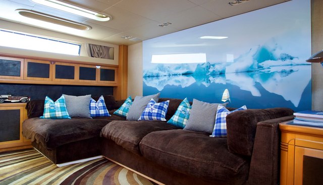 CHEEKY TIGER yacht for sale 59