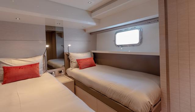 REGINE OF CANNES yacht for sale 12