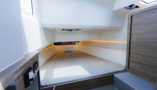 LA PLAGE yacht for sale 35