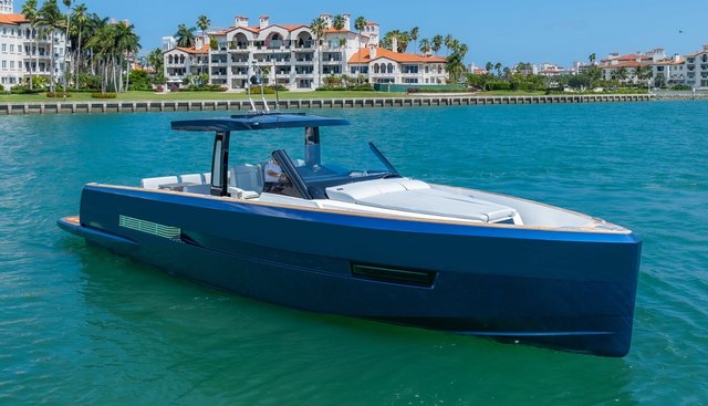 HINJUICE yacht for sale 8