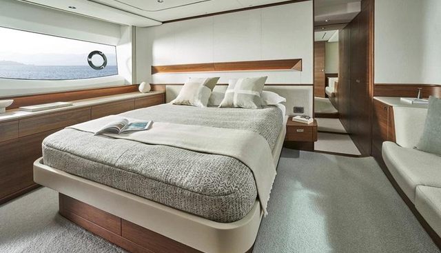 F65081 yacht for sale 3