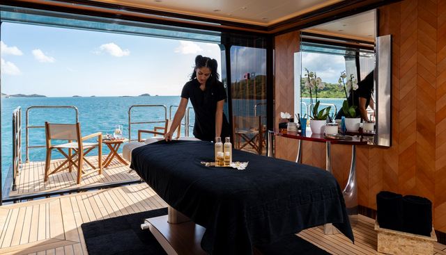 ALFA NERO yacht for sale 28