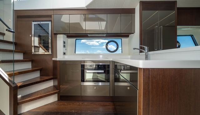 EDO I yacht for sale 29