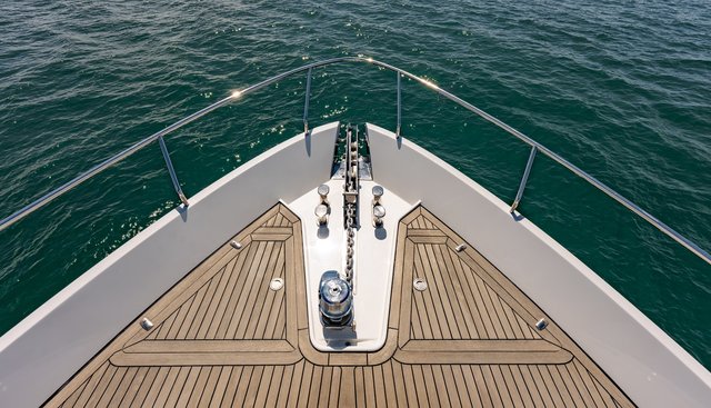 HAWK yacht for sale 32