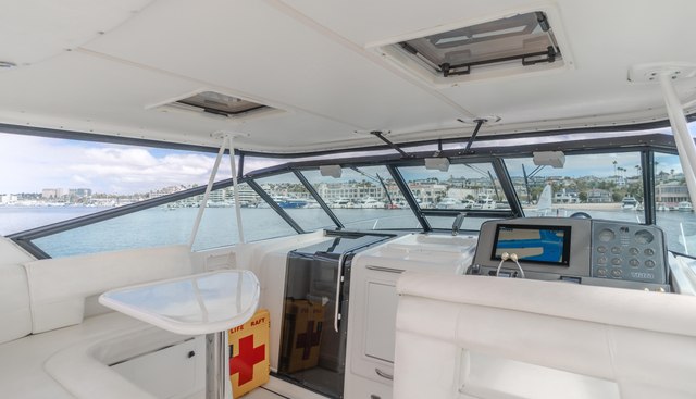 HALF DOZEN yacht for sale 20
