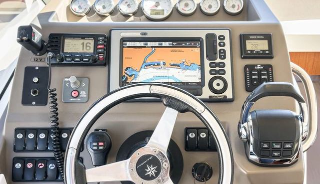 Chasing Daylight yacht for sale 18