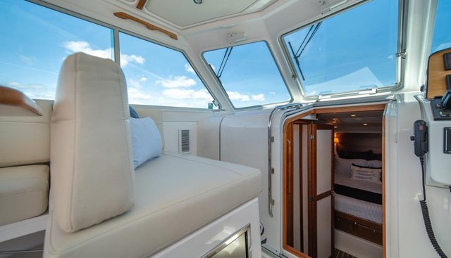 Eastern Standard yacht for sale 18