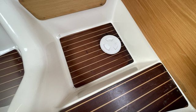 noname yacht for sale 25