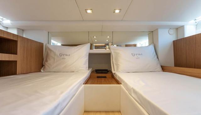 REGINA yacht for sale 15