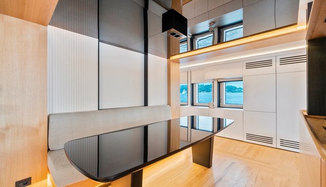 Ice yacht for sale 15