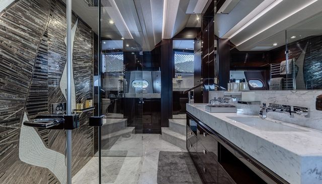 NOROADER yacht for sale 18