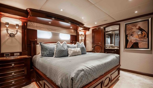 MIRABELLA yacht for sale 22