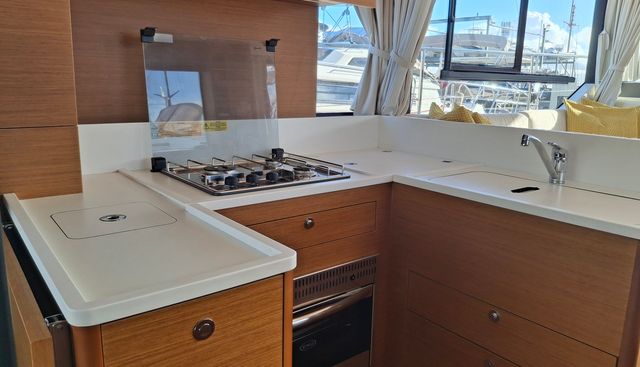 noname yacht for sale 14