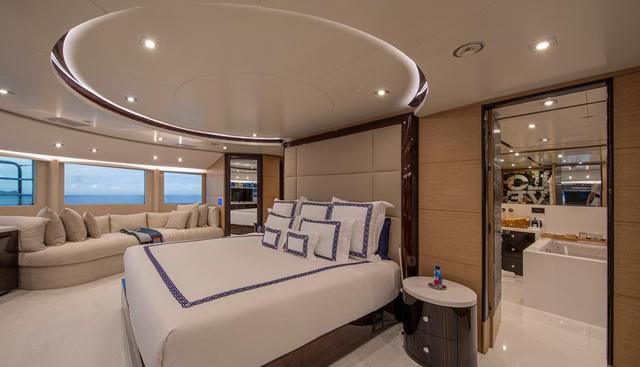 SUR LA MER yacht for sale 12