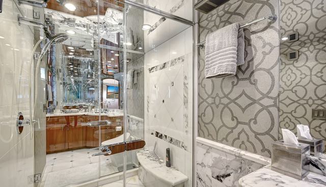 DANIELLE yacht for sale 28