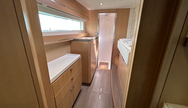 noname yacht for sale 67