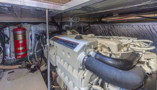 Making Waves yacht for sale 32