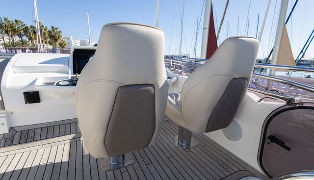 noname yacht for sale 37