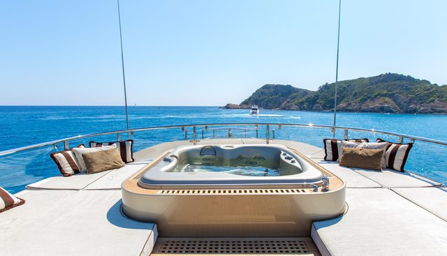 GENESIS yacht for sale 33