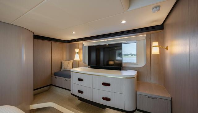 DOLCE VITA yacht for sale 43