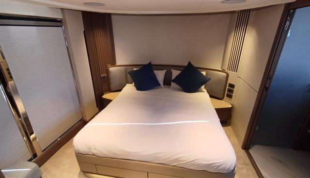 PRINCESS X80 yacht for sale 28