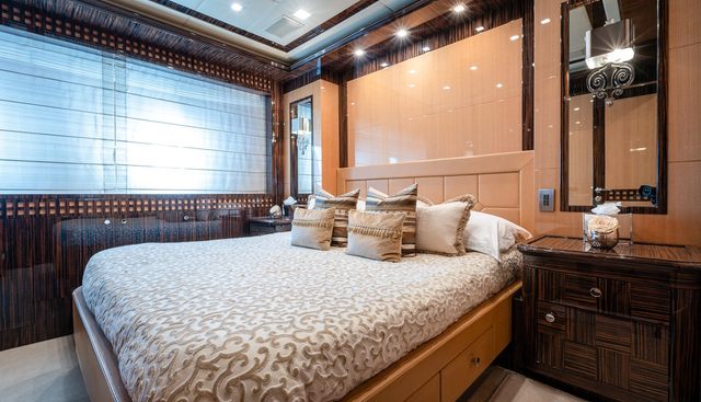 MOKA yacht for sale 14