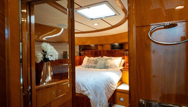 MEMORY BANK yacht for sale 95