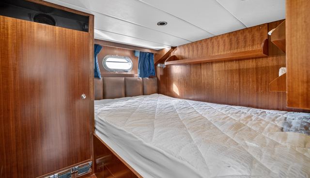 ARLENE yacht for sale 35