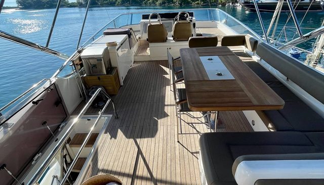 noname yacht for sale 29