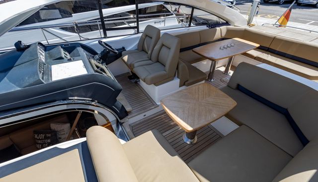 Aquaviva yacht for sale 24