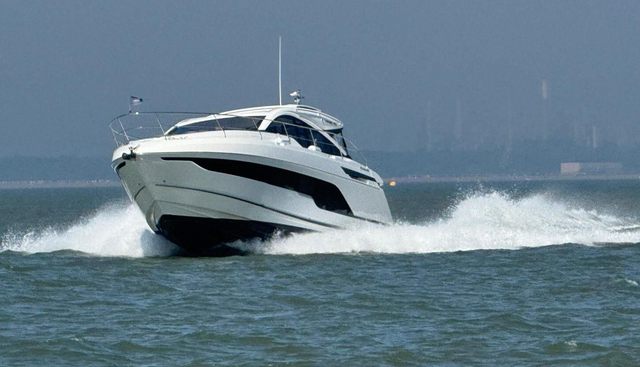 Tender Garage & Hi/Lo Swimplatform yacht for sale 27