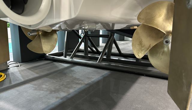 Greenline 42 yacht for sale 30