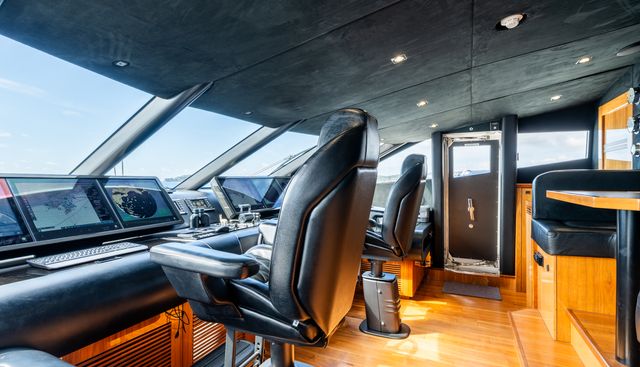 ALADDIN yacht for sale 58