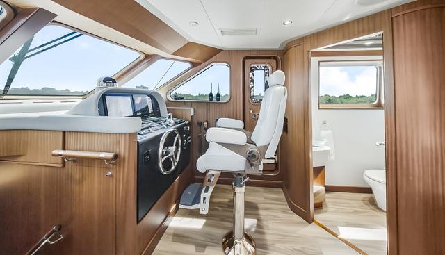 BRAVO yacht for sale 34