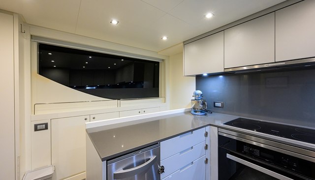 PHOENIX yacht for sale 14