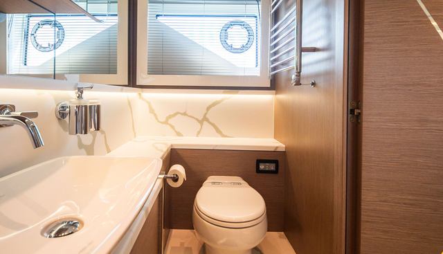SERENITY OF LIVERPOOL yacht for sale 20