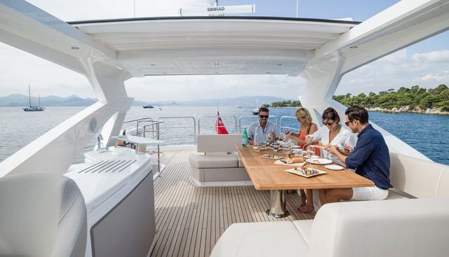 Sunseeker 76 yacht for sale 3