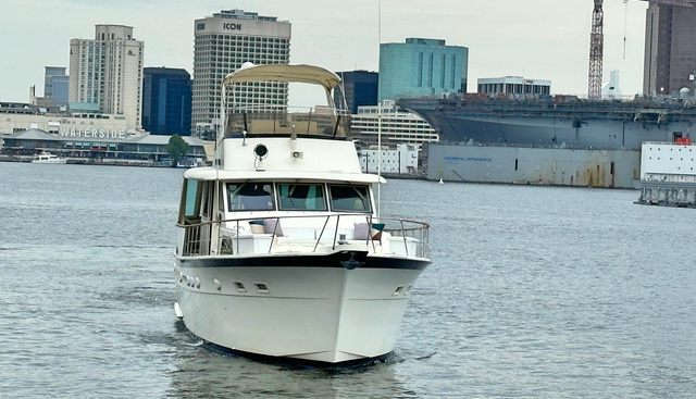 Hooch yacht for sale 5
