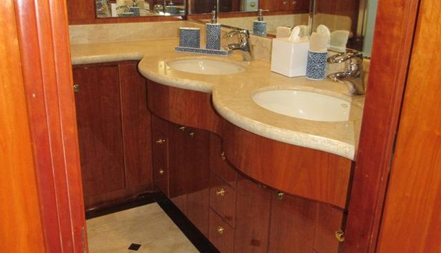 SANCTUARY yacht for sale 32
