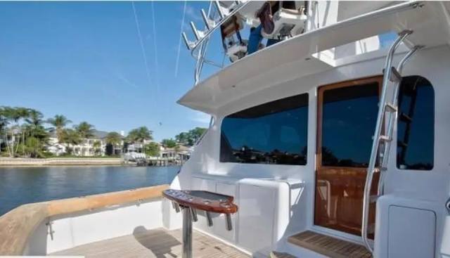 FARMER'S DAUGHTER yacht for sale 8