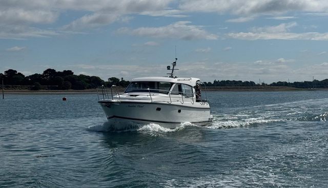 Nimbus Cloud yacht for sale 2