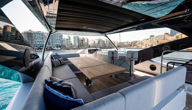 Double J yacht for sale 9