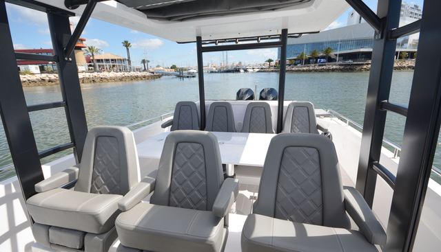 SEAS THE GREY yacht for sale 7