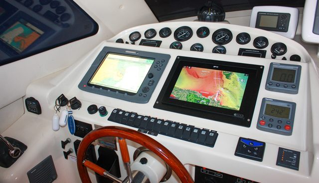 The Equator yacht for sale 37