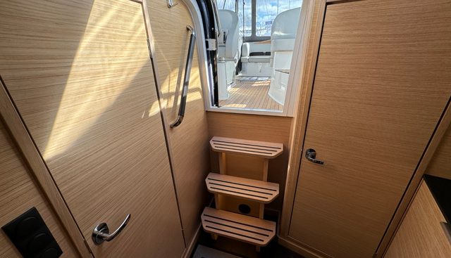 Our Jess yacht for sale 23