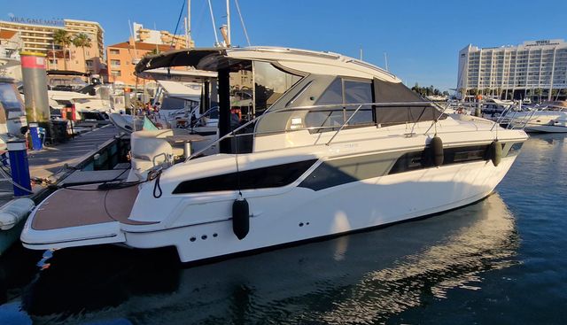 STARLIGHT yacht for sale 4